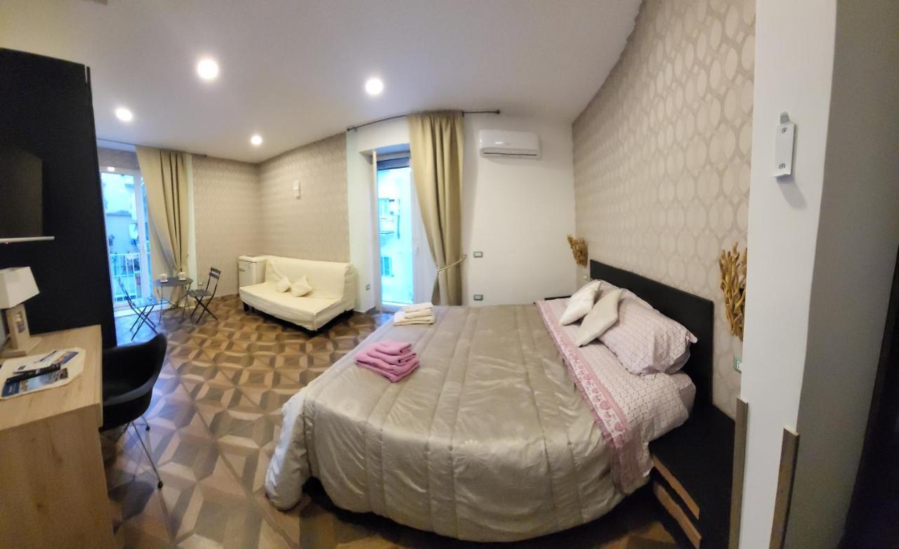 Vacanze Partenopee - San Liborio 那不勒斯 外观 照片